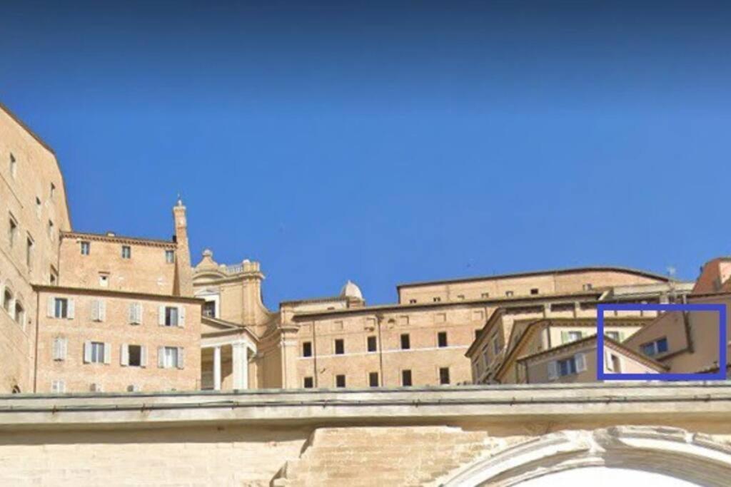 La Finestra Sul Porto Apartment Ancona Buitenkant foto
